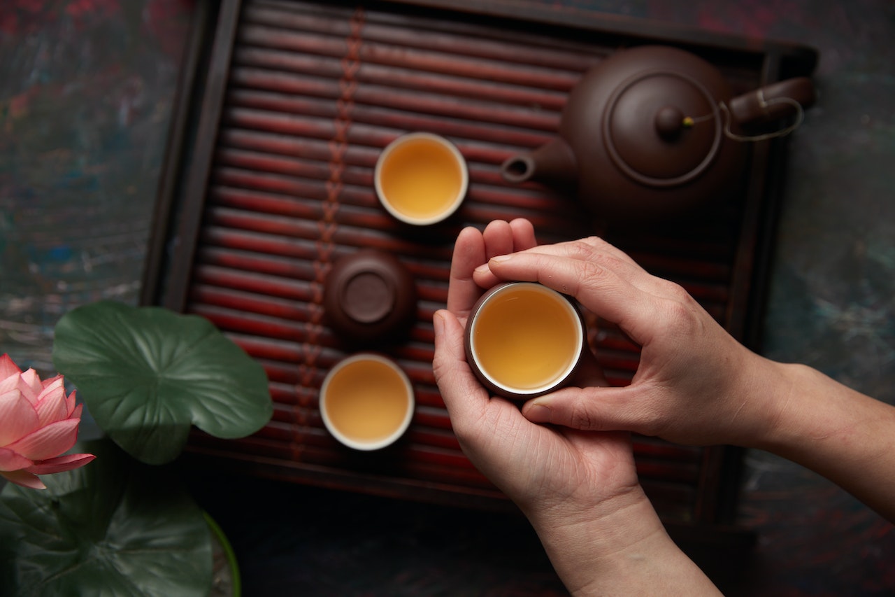 Oolong Tea vs. Assam Black Tea: Which Is Better?